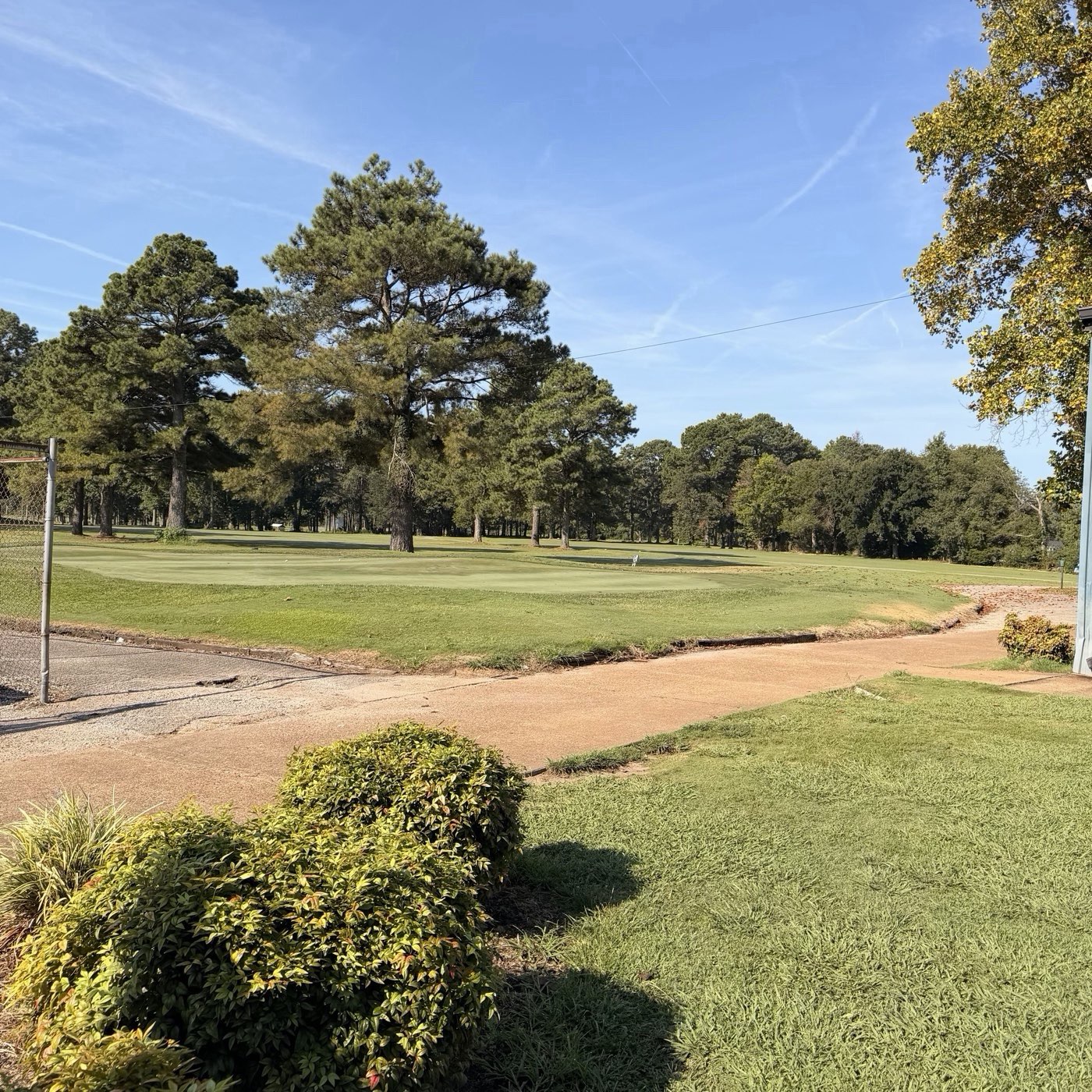 Golfer photo from a round at Milan Golf & Country Club in Milan, Tennessee